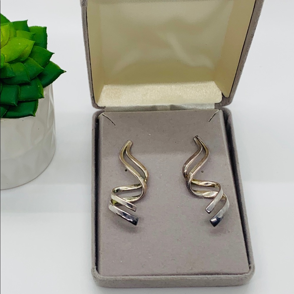 Vintage .925 Sterling Silver Twist Drop Earrings